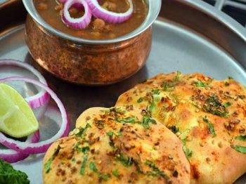 Tava Bhature Chholey